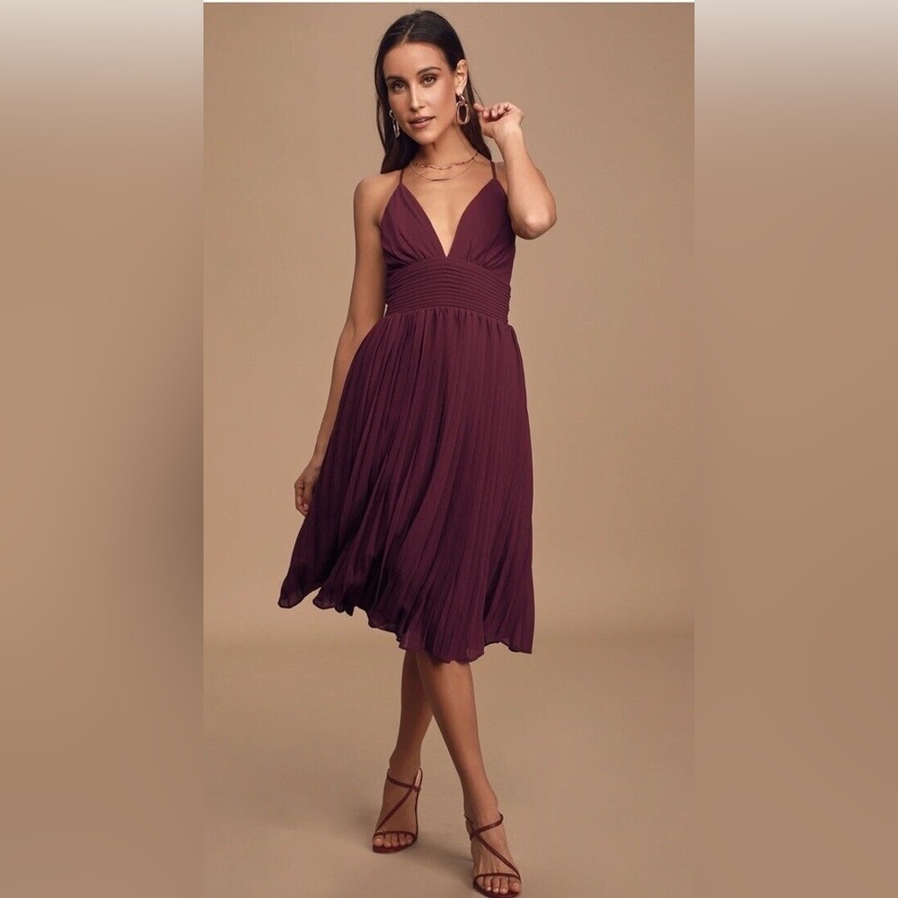 NWT Lulus Love Me To The Moon Pleated Mini Dress size XS